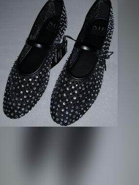 Steve Madden Mesh Bedazzled Ballet Flats Size 7